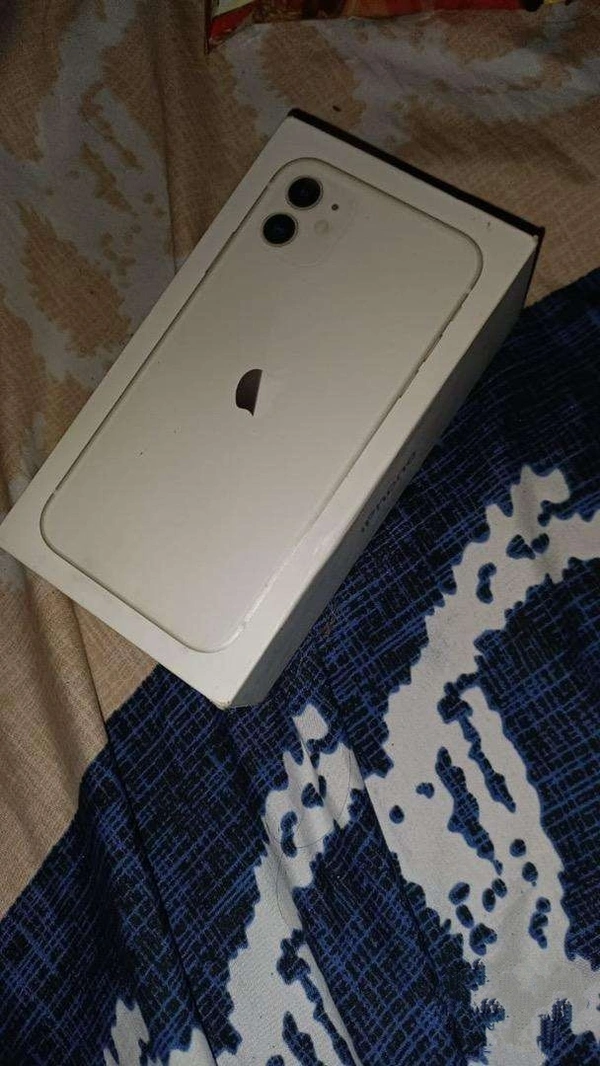 Iphone 11 White - Red, 6