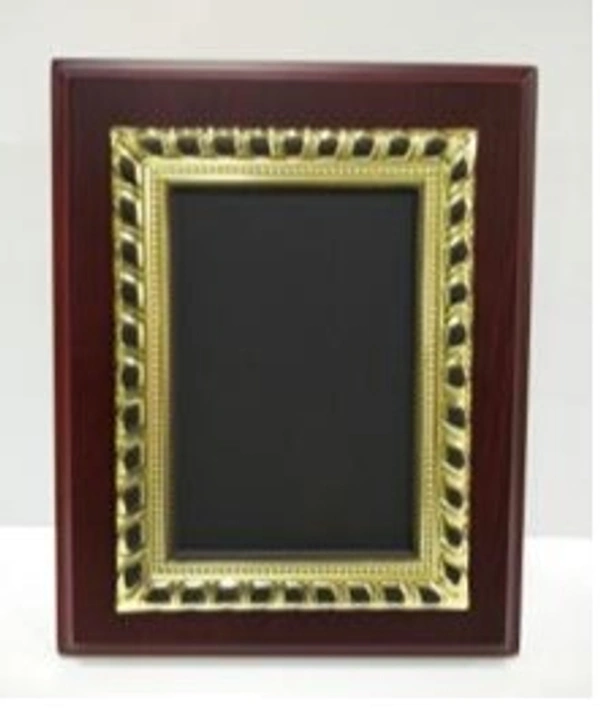 1872 Wood Metal Trophies - Bangalore 24 hrs up to 72 hours / Other Cities 4 to 7 days., SBG