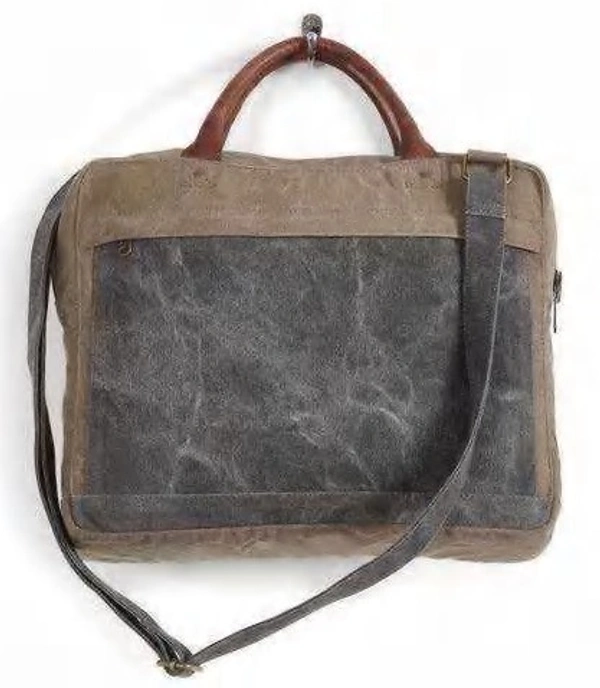 Mona B Noah Messenger Unisex Messenger Bag - Bangalore 24 hrs up to 72 hours / Other Cities 4 to 7 days., ROC