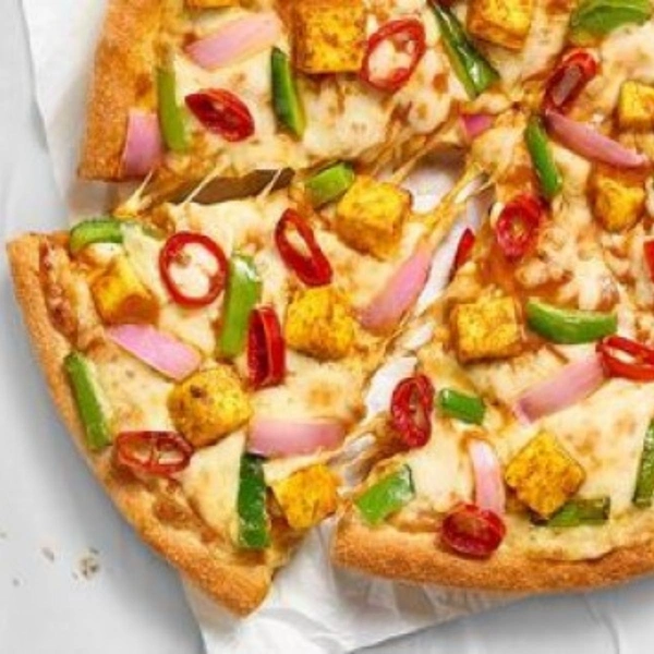 Tandoori Paneer Pizza - 9 Inch Pizza