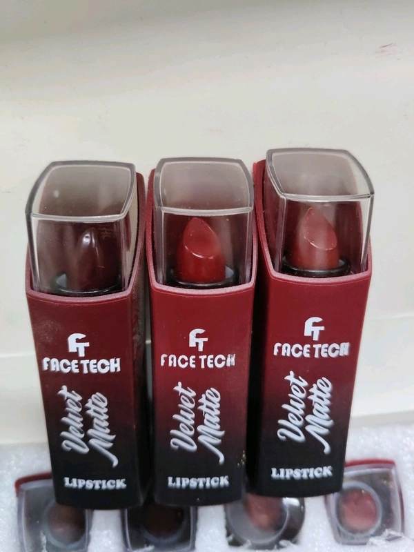 Face Tech Velvet Lipstick