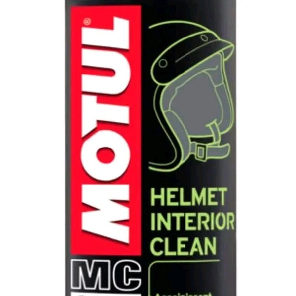 Motul M2 Helmet Interior Cleaner (100ml)