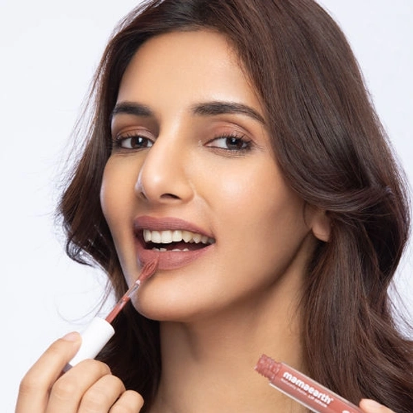 Mamaearth Naturally Matte Lip Serum with Vitamin C & E 01 Caramel Nude 3 ml