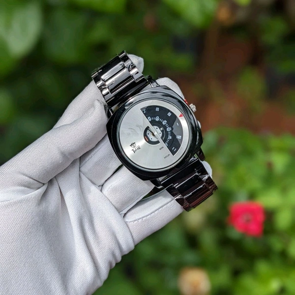 WooTime Analog Quartz Movement Watch With High Quality Strap Best finishing Body & Case