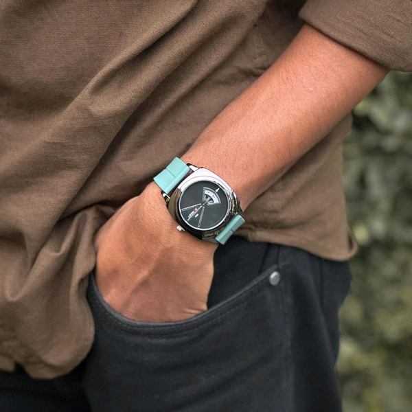 Forest Analog Quartz Movement Watch With High Quality Strap Best finishing Body & Case