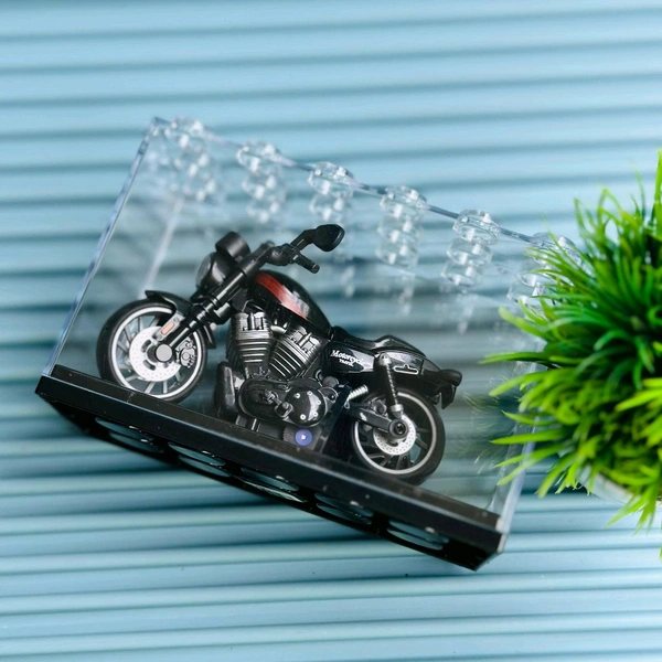 Premium Diecast Motorcycle Model – 1:18 Scale | Collector Edition - Black