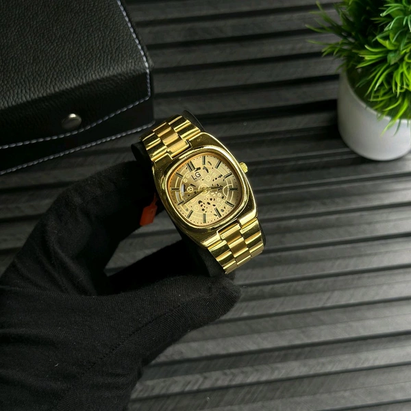 LG Gold Budget Analog Quartz Watch โ Premium Style at a Budget Price - Gold