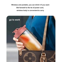 Portable Small Juicer Blender for Smoothies, 520ml Blender Cup, 6 Blade Design Smoothie Blender, Leakproof Personal Blender, 1 Button work, USB Rechargeable, With Water Bottle / Cup, 40w