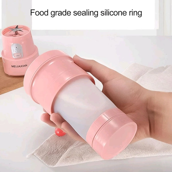 Electric Juicer, Portable Blender for Shakes and Smoothies BPA Free Travel Cup and Lid, Durable Stainless Steel Blades for Powerful Blending Performance, For Sports Outdoors (500 ML)