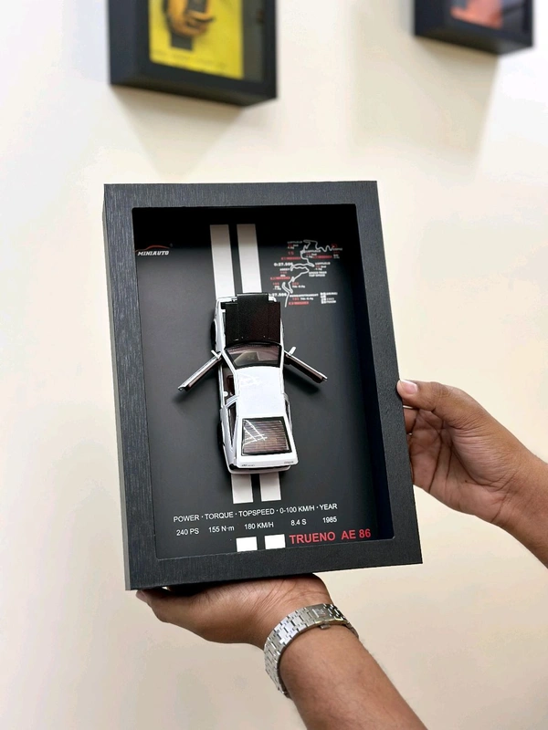 Premium Framed Car Model โ 3D Wall Decor for Auto Enthusiasts, Unique Models - SRB5