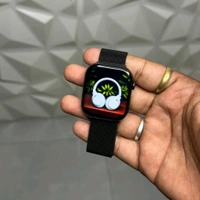 Hello Plum H16 Smartwatch β 1GB Storage, Dual Strap, Smooth 60Hz Display, Always-On, TWS Connectivity - Black, 1 Month Cybzone Warranty