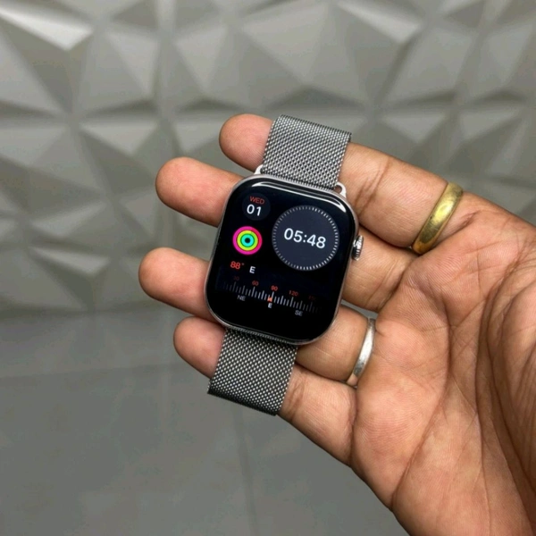 Hello Plum H16 Smartwatch β 1GB Storage, Dual Strap, Smooth 60Hz Display, Always-On, TWS Connectivity - Silver, 1 Month Cybzone Warranty