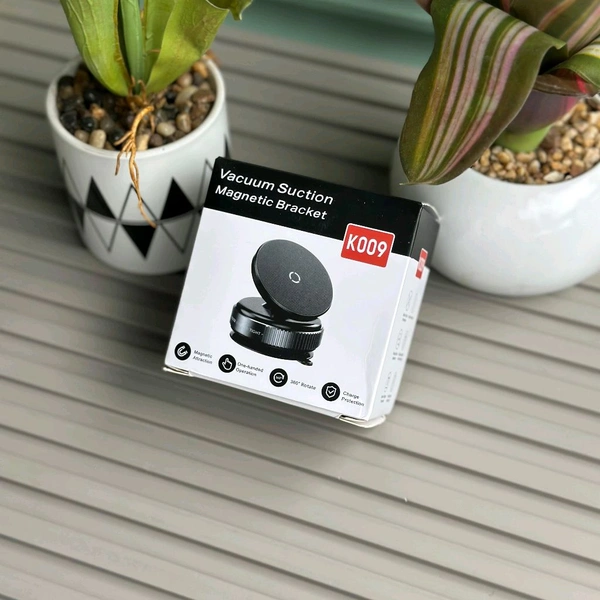 K009 Magnetic Phone Mount with Vacuum Suction – 360° Rotation, One-Hand Operation, Secure Dash Mount for All Smartphones (Universal Fit)