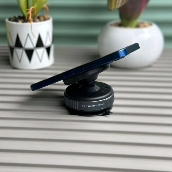 K009 Magnetic Phone Mount with Vacuum Suction – 360° Rotation, One-Hand Operation, Secure Dash Mount for All Smartphones (Universal Fit)