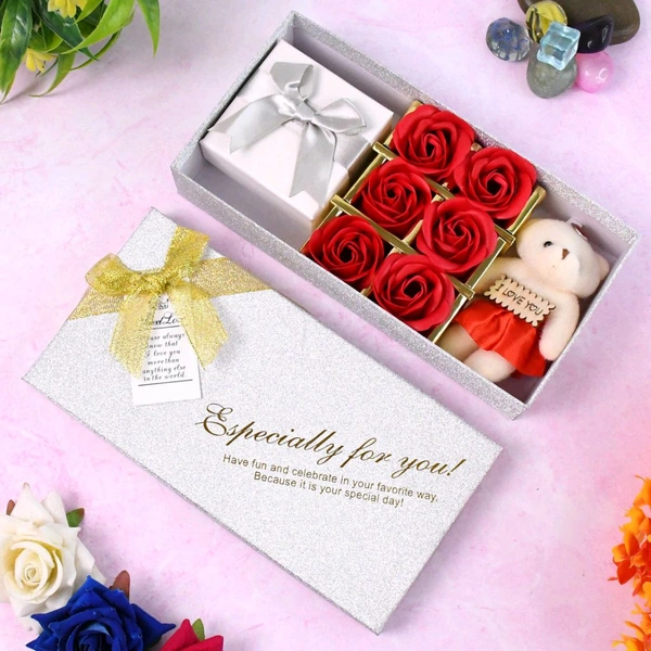 Gift Set Scented Rose Flowers Pack with Teddy