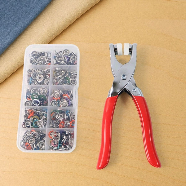 Heavy Duty Snap Button Fastener Plier Tool Kit with 100+ Assorted Color Metal Press Studs – Complete DIY Snap Button Installation Set for Clothes, Bags, Leather, and Crafts Punch machine (1 Set)
