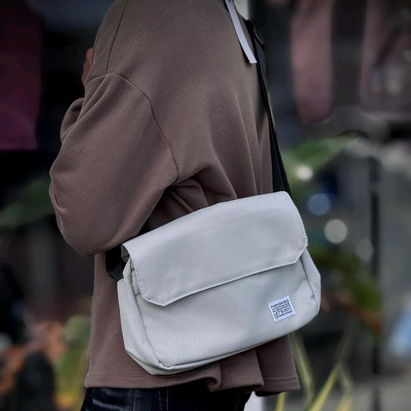 Minimal Street Sling Bag – Everyday Style, Maximum Comfort - Grey