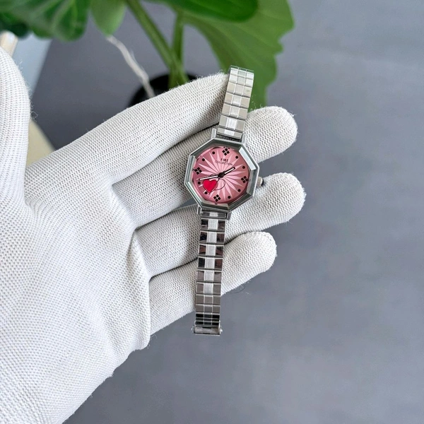 Fire Budget Analog Quartz Watch β Premium Style at a Budget Price - Pink