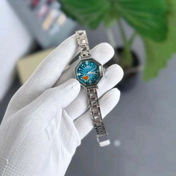 Fire Budget Analog Quartz Watch β Premium Style at a Budget Price - Blue