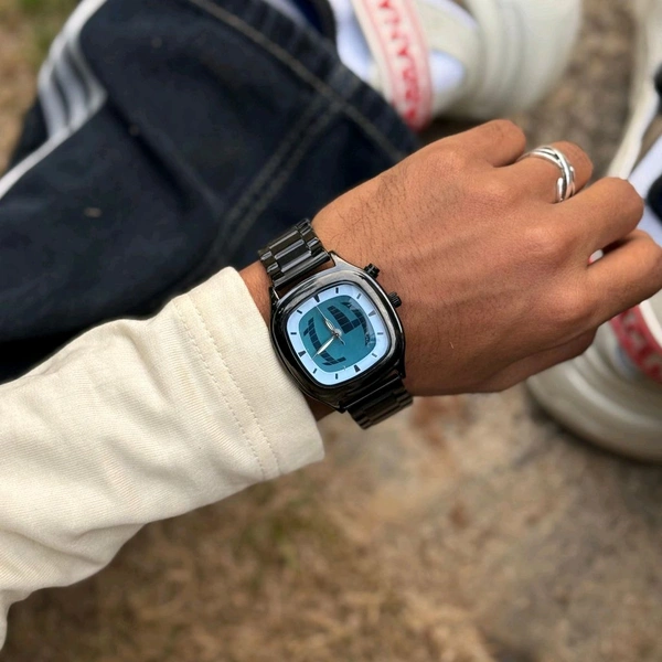 Millennium Retro Style Men Watch Digital Display Dynamic Y2K Waterproof Luminous Quartz Wristwatch Original Ins Niche Watches - DGT1