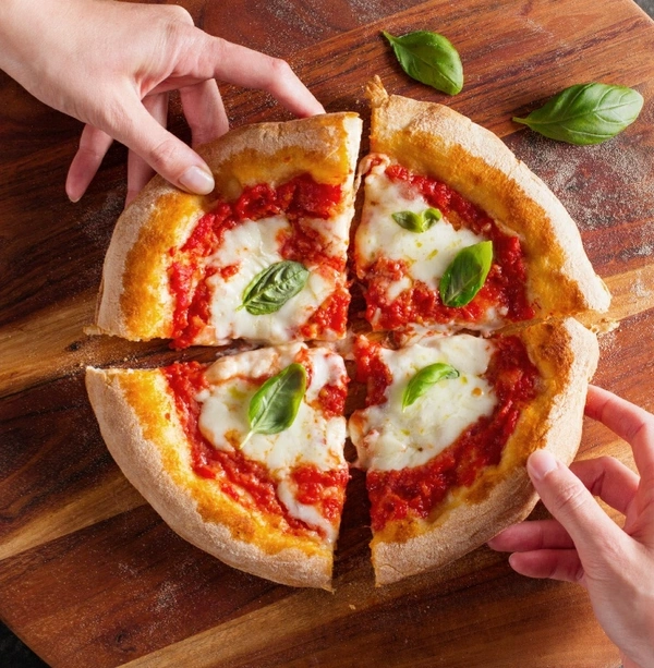 Margherita pizza  - Small