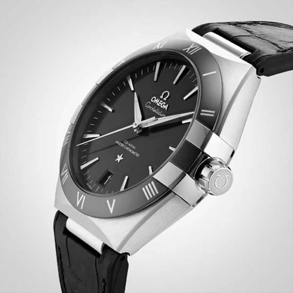 Luxury watch constellation co axial master chronometer 41 mm black (Refurbished