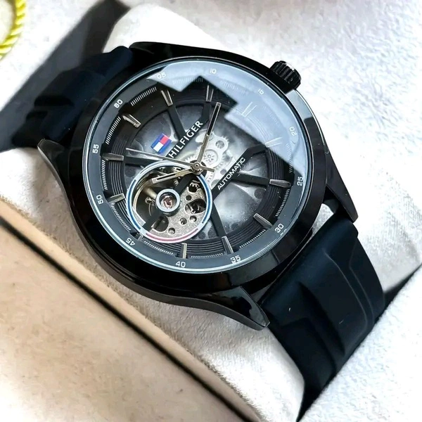 Tommy Hilfiger Modern Automatic