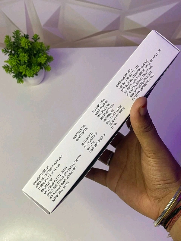 Ultra 3d Curved Display With Dual Strap In Box, Always On Display