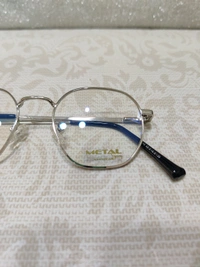 Metal Hexagon  - Silver, 49