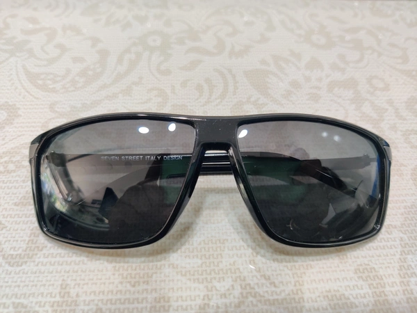 Seven Street Polarized 1549 - Black