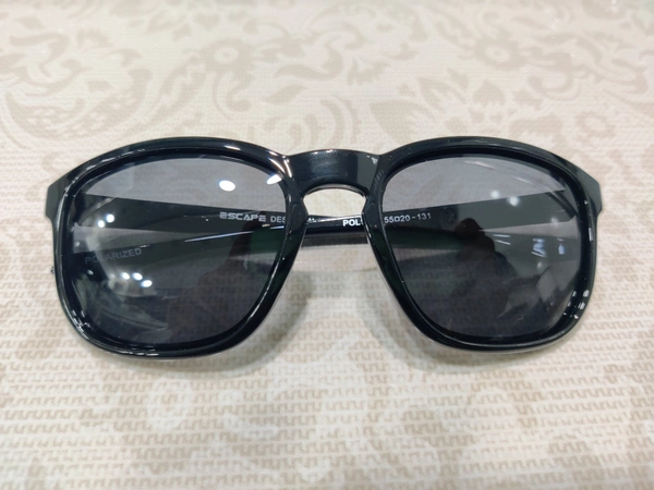 Escape Polarized 1318 - Black