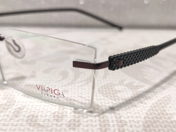 Vapiga 002 - Maroon, 48