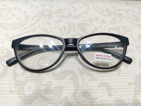 White Stone 115 - Black, 48