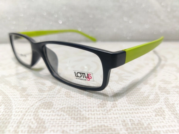 Lotus 003 - Black, 50