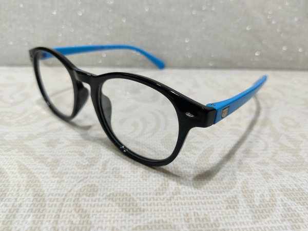 Spike 1002 - Black, 48