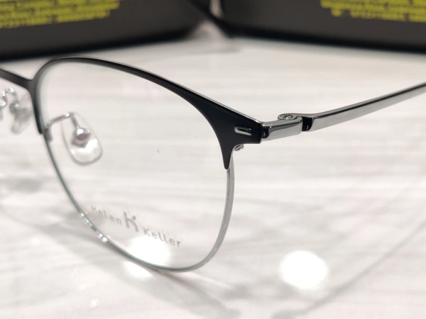 Helen Keller Titanium 58074 - Black, 52