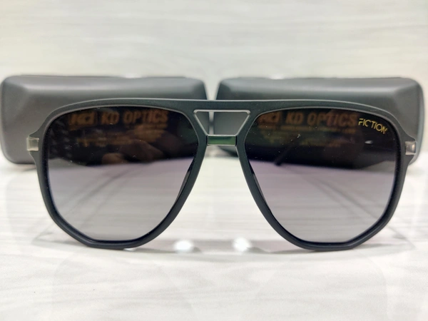 Fiction Polarized 5006 - Black