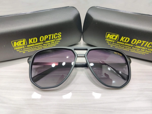 Fiction Polarized 5006 - Black