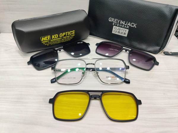 Grey Jack 8111 - Dove Gray, 52