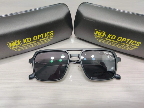 Grey Jack 8111 - Dove Gray, 52