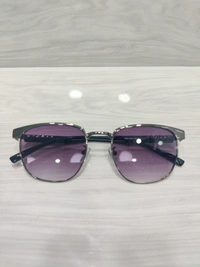 B80 688 - Dove Gray, 54