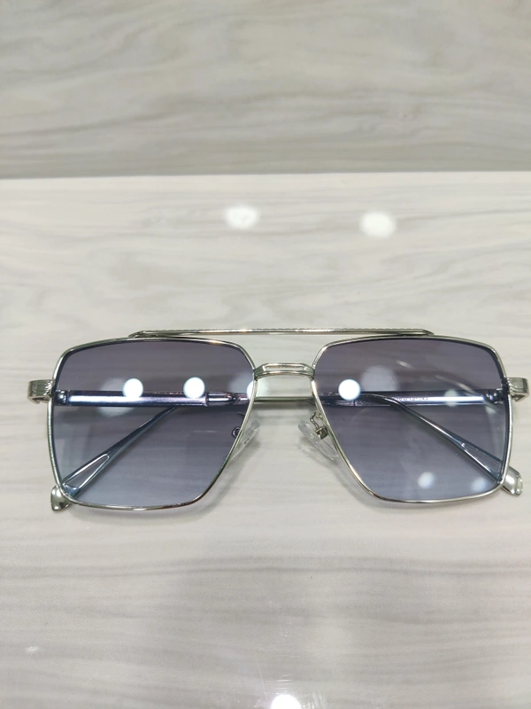 B80 772 - Silver, 56