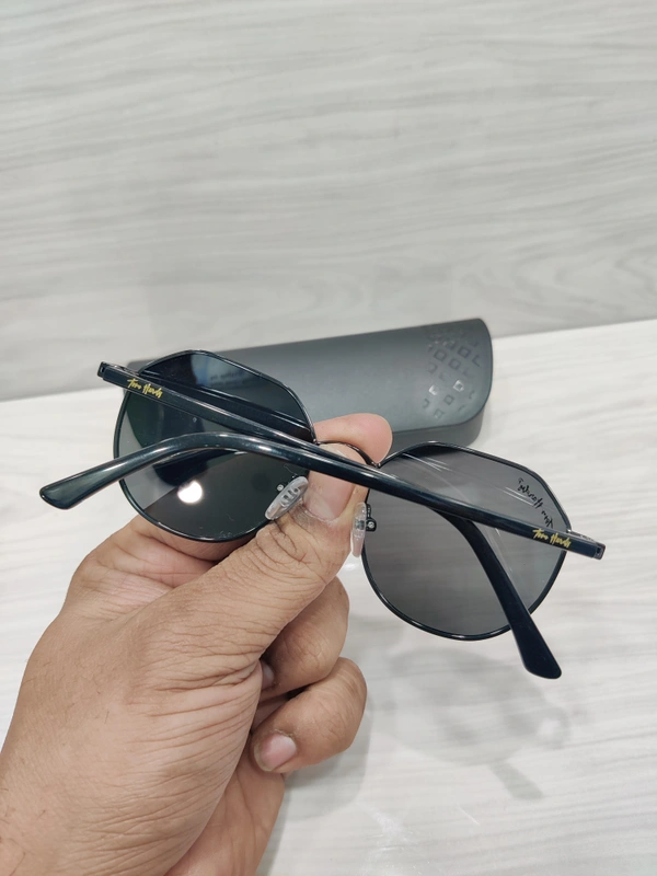 Tom Hardy Polarized 6008 - Black, 52