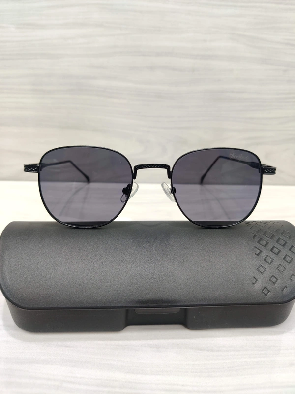 Tom Hardy 2199 - Black, 55