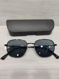 Tom Hardy 1946 - Black, 54