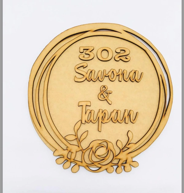 Round Floral Nameboard - Without Name, 15"