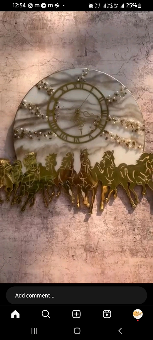 Vintage Running Horse Clock - 18/15"