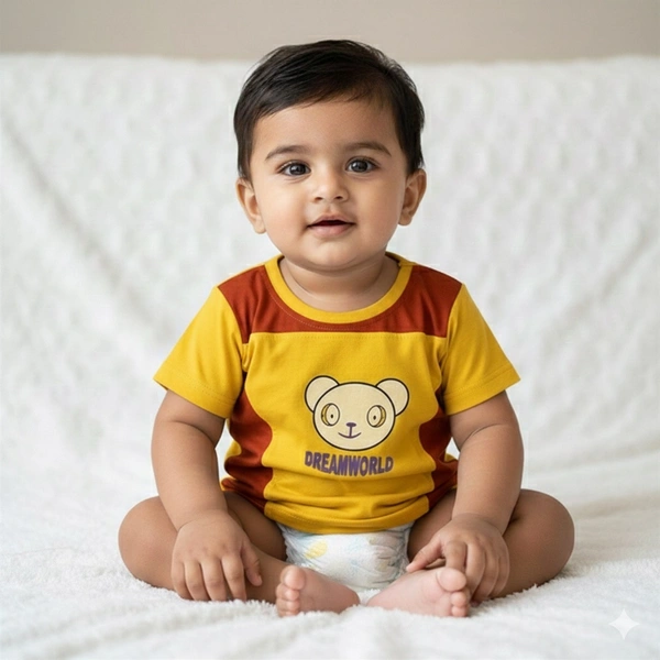 Dreamworld Bear" Color-Block T-Shirt - 0-6 Months