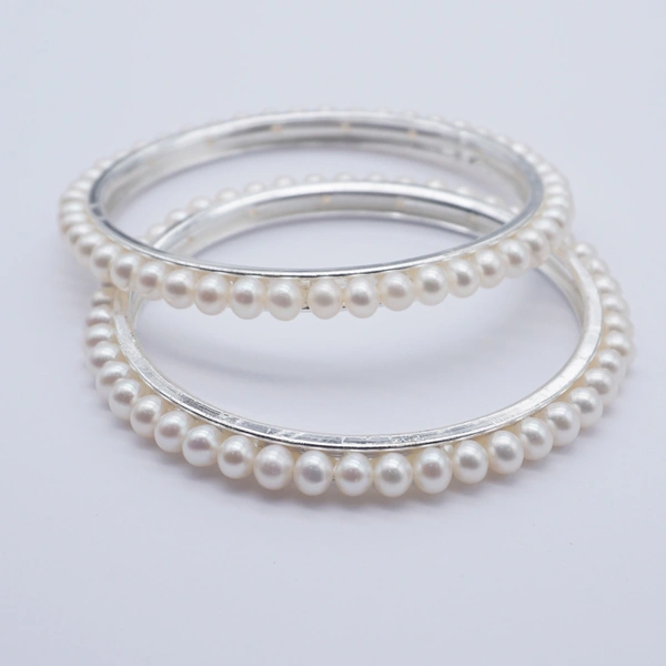 1 Layer Pearl Bengals - PBG157 - Silver, White, 2.2