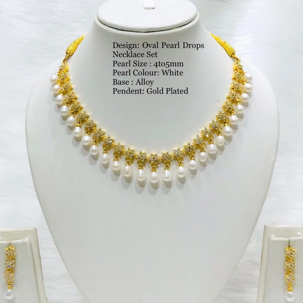 Flower Necklace Set - Adjustable, White, Golden